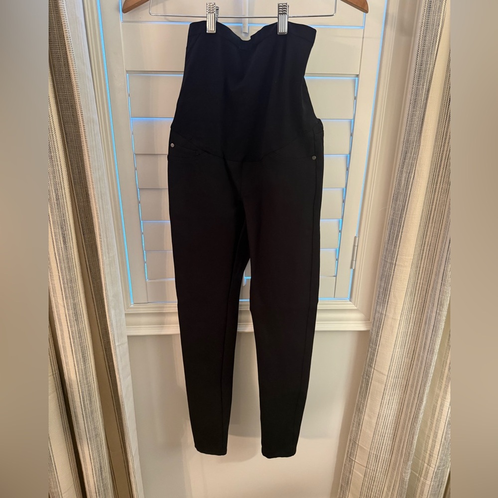A Pea in the Pod Maternity Black Pant
